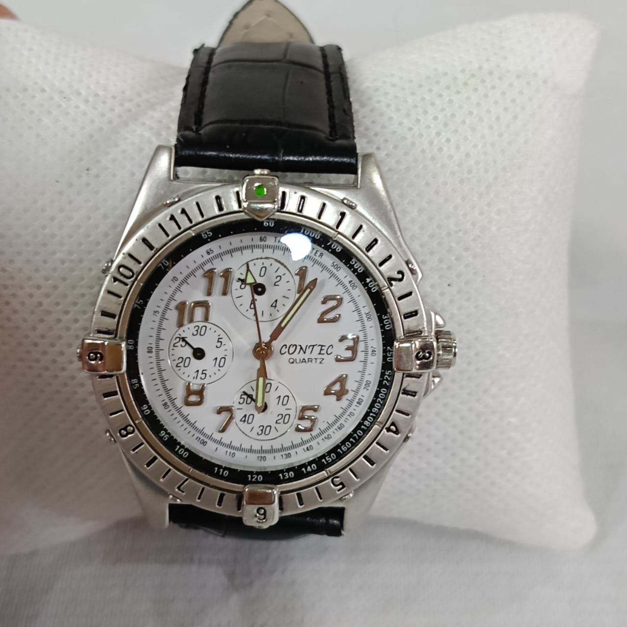 Montre contec Quartz original
