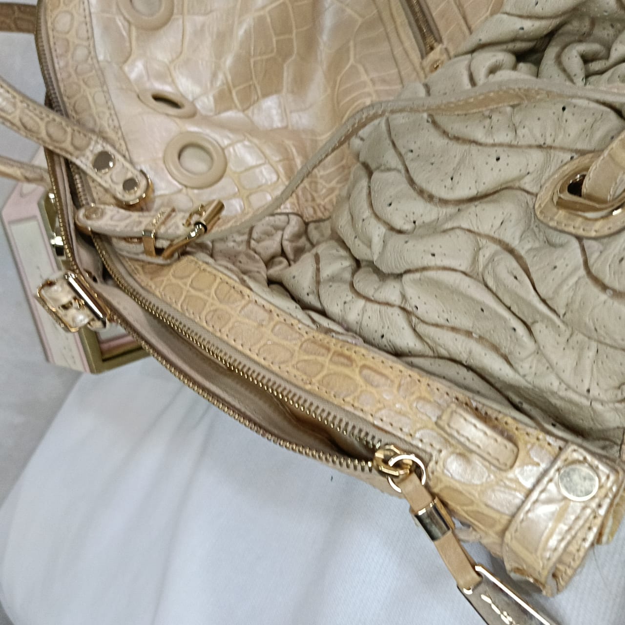 Sac Versace femme en cuir original