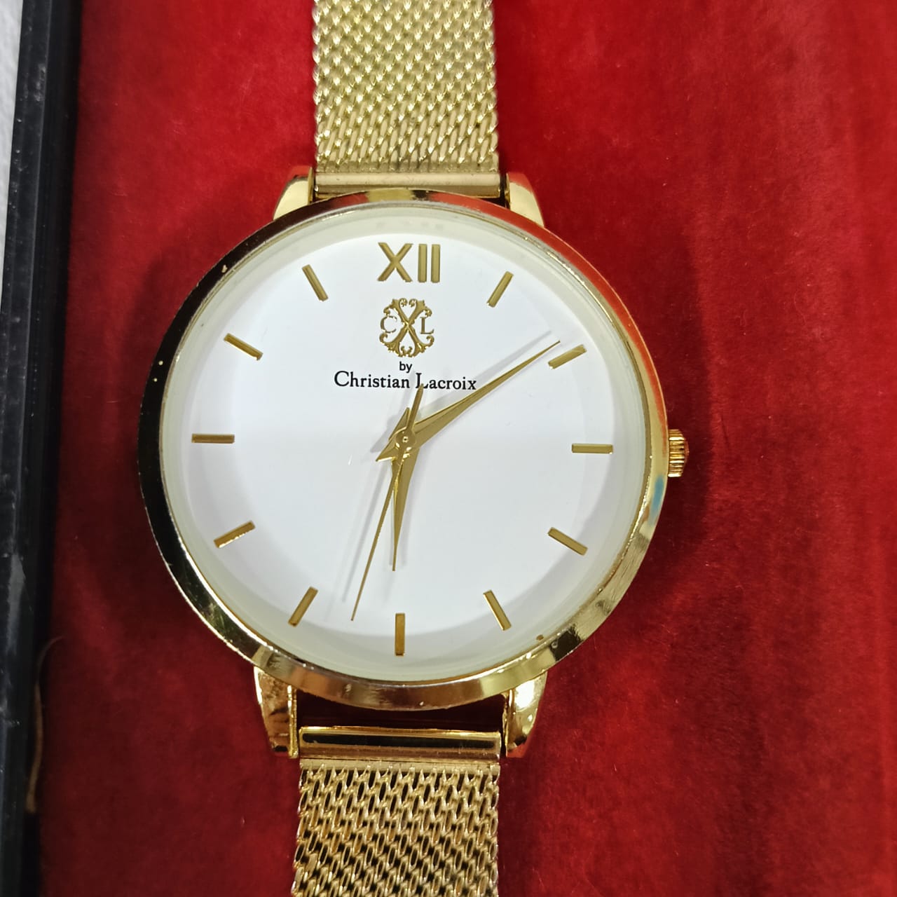 Montre christian Lacroix femme original Quartz