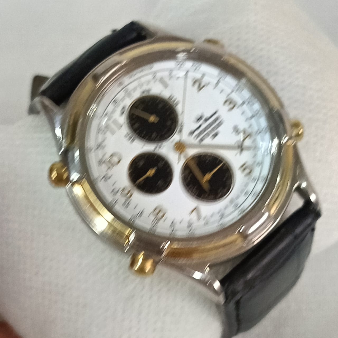 Montre yonger Bresson chronographe Quartz original