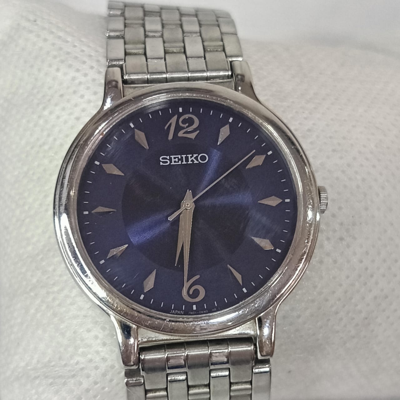 Montre Seiko Quartz extra plat original acier inoxydable