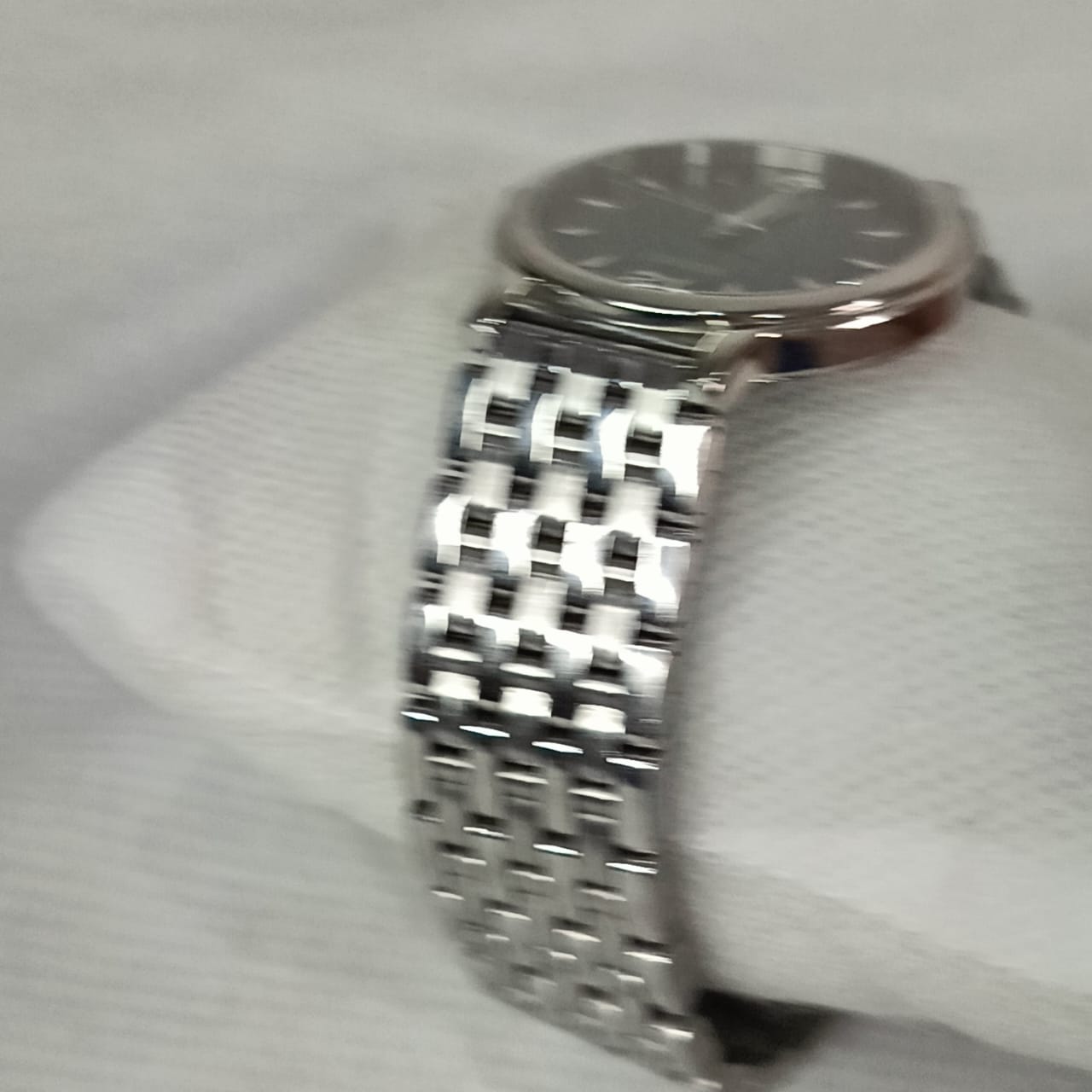 Montre Seiko Quartz extra plat original acier inoxydable