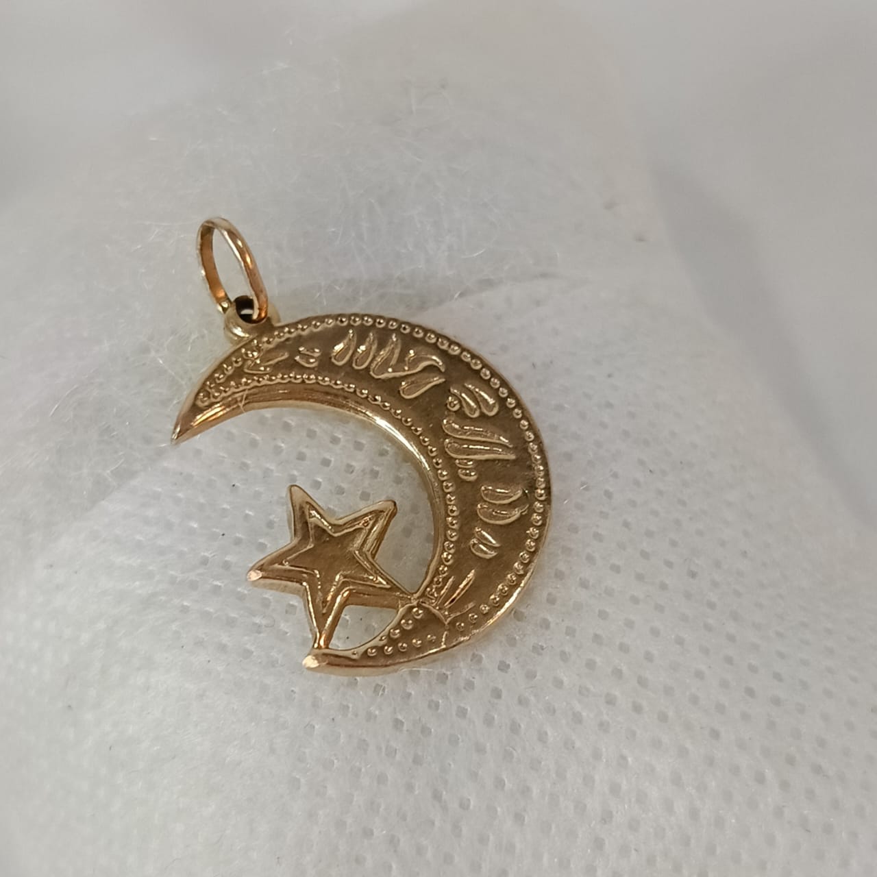 قلادة بلاكي فرنسي