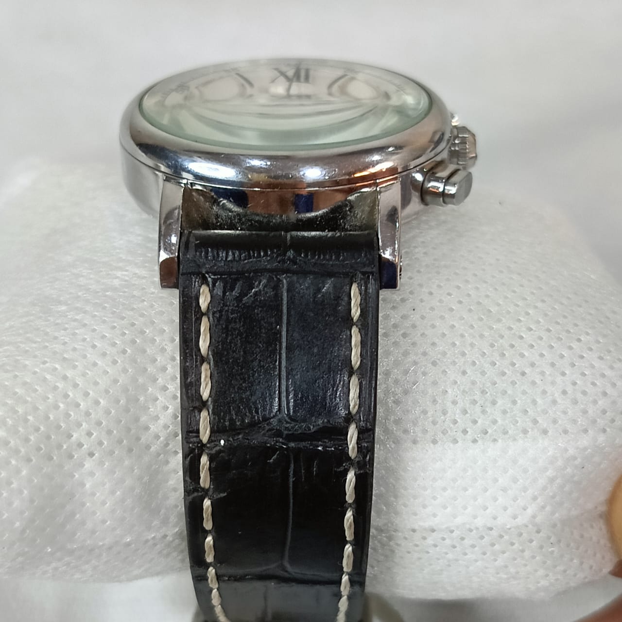 Montre Cartier cronographe Quartz  40mm Prix 25000