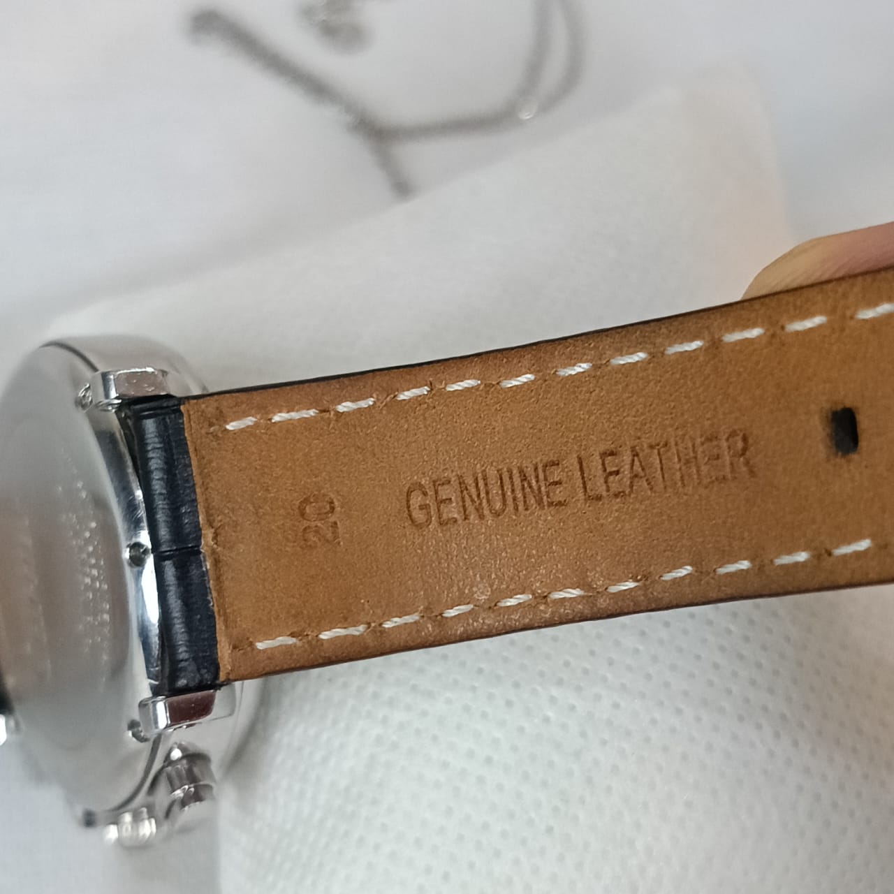 Montre Cartier cronographe Quartz  40mm Prix 25000