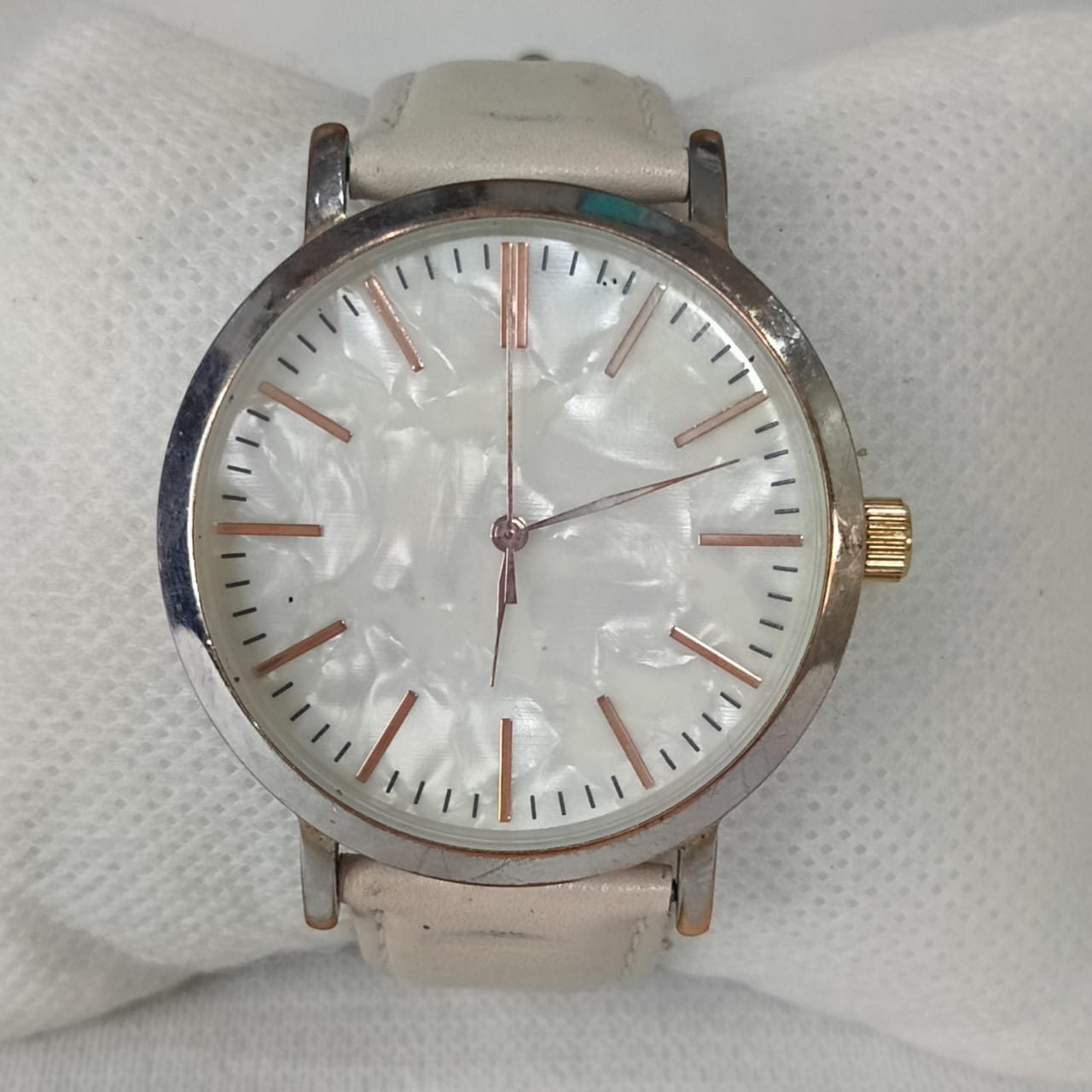 Montre femme quartz original