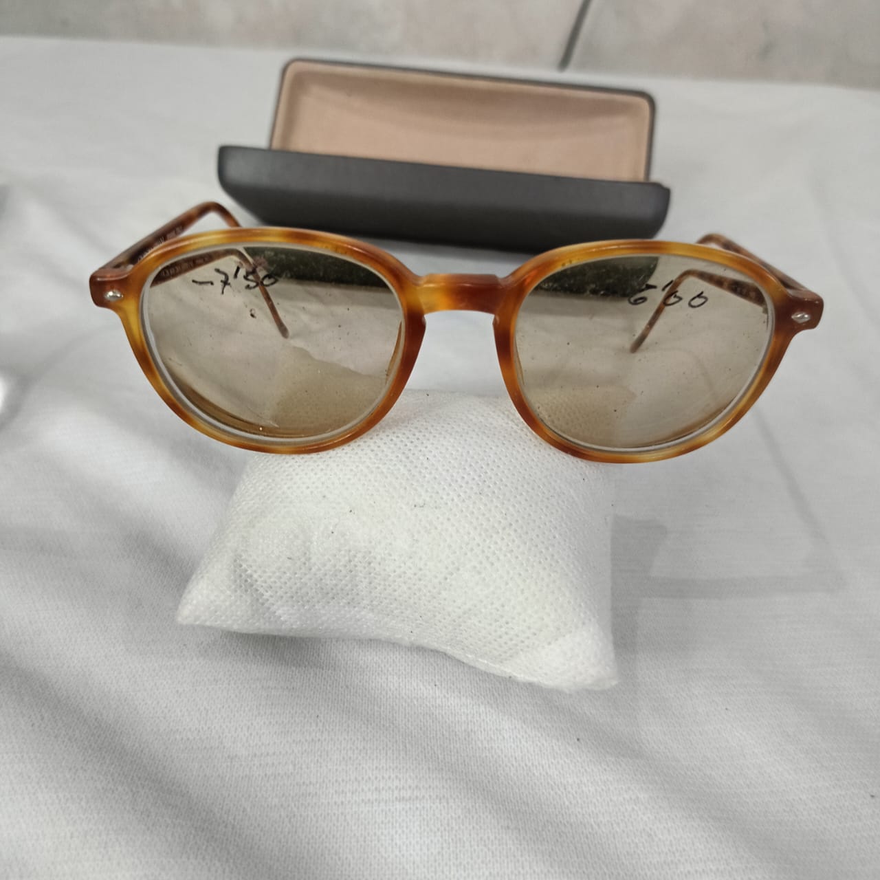 Cadre du lunette Armani original vintage