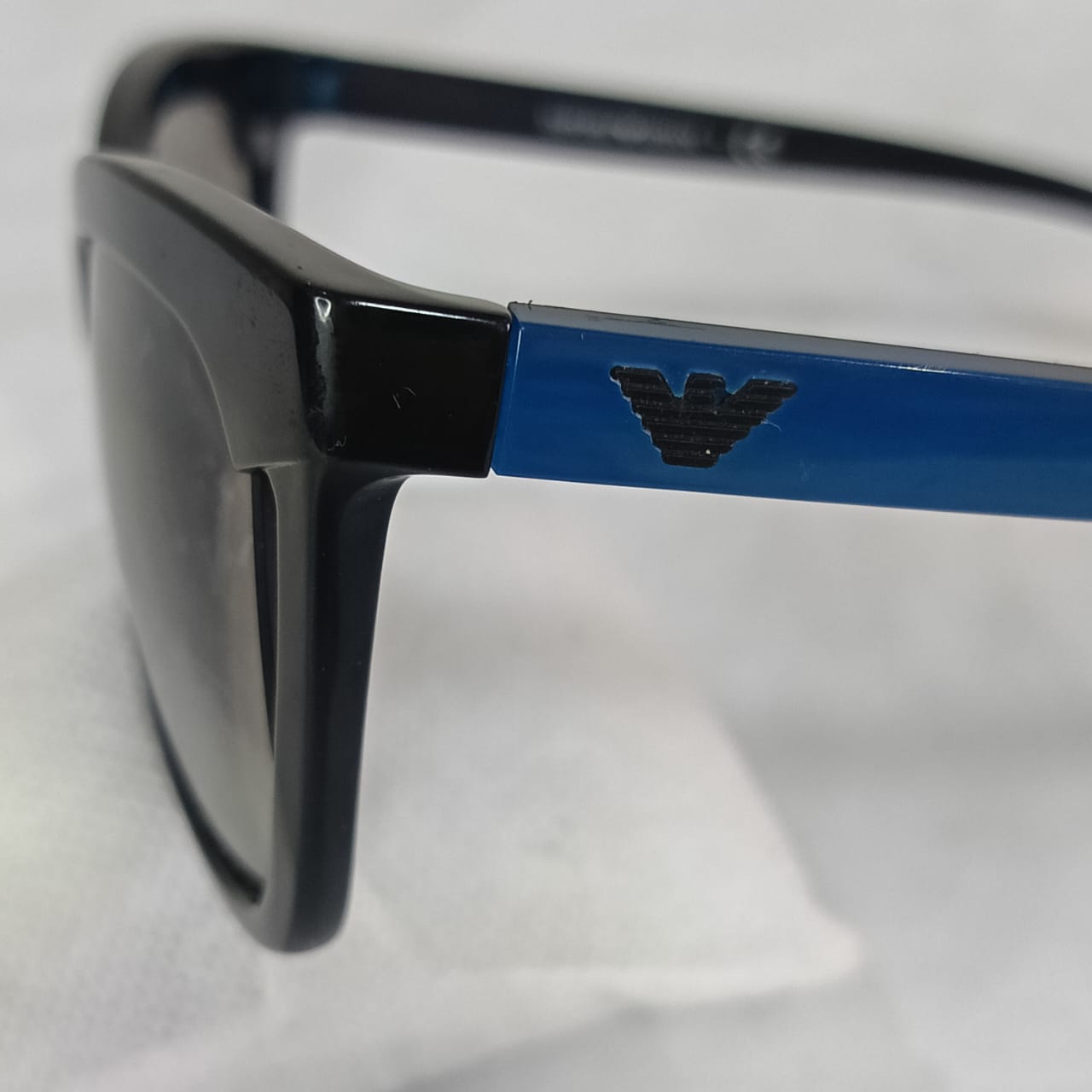 Cadre du lunette Armani femme