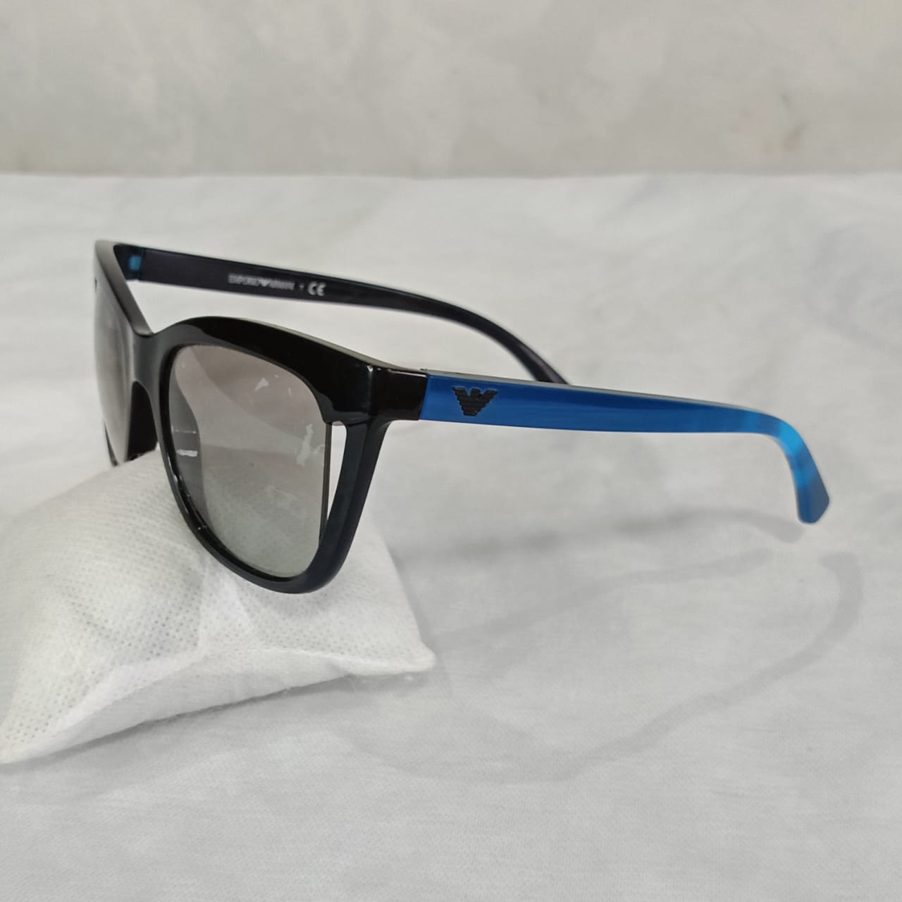 Cadre du lunette Armani femme