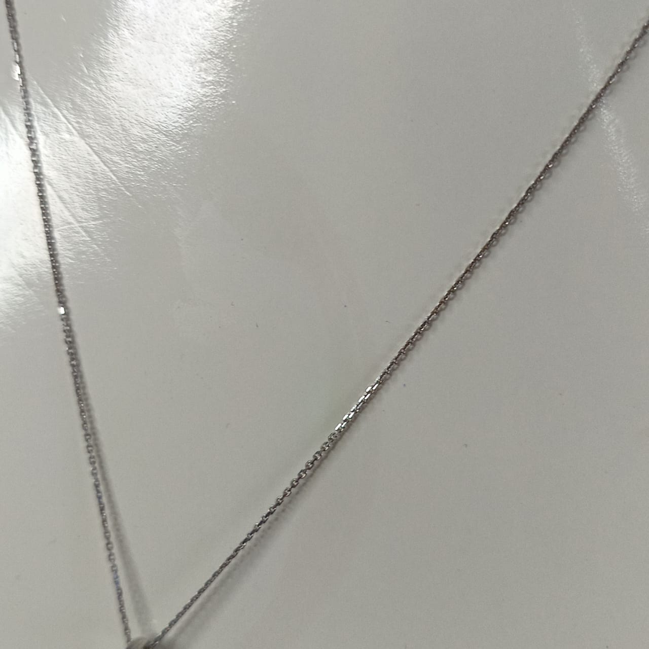 سلسلة فضة تحفة