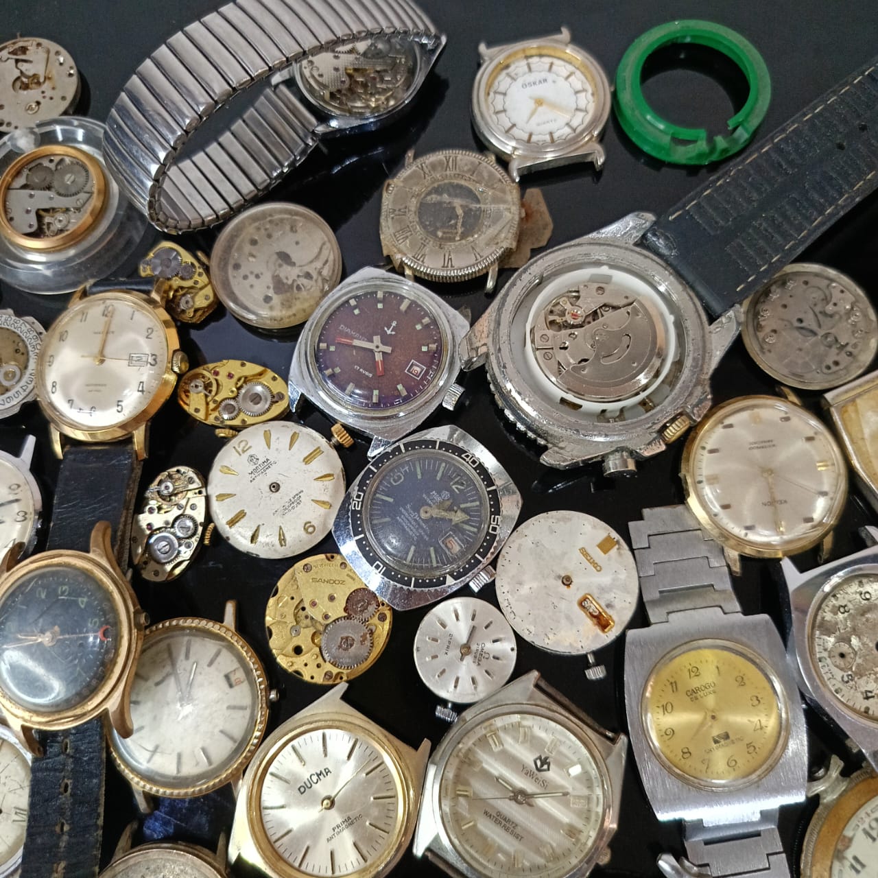 Lot casse montres mécaniques vintage