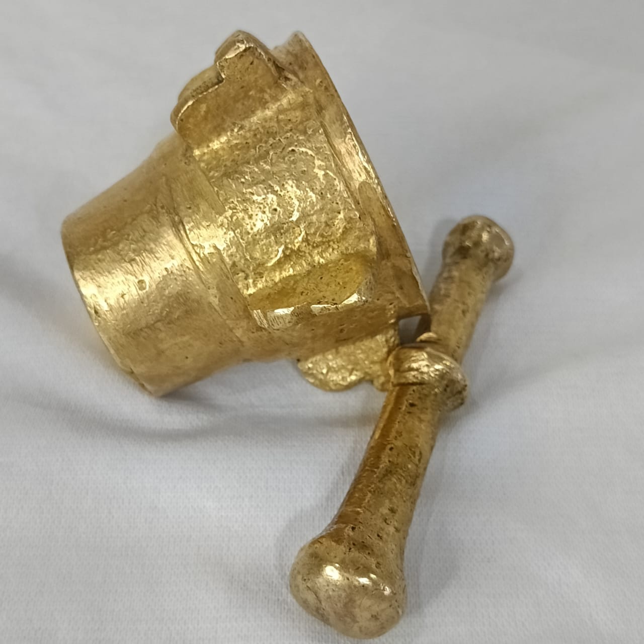 مهراز قديمة تحفة نادرة
