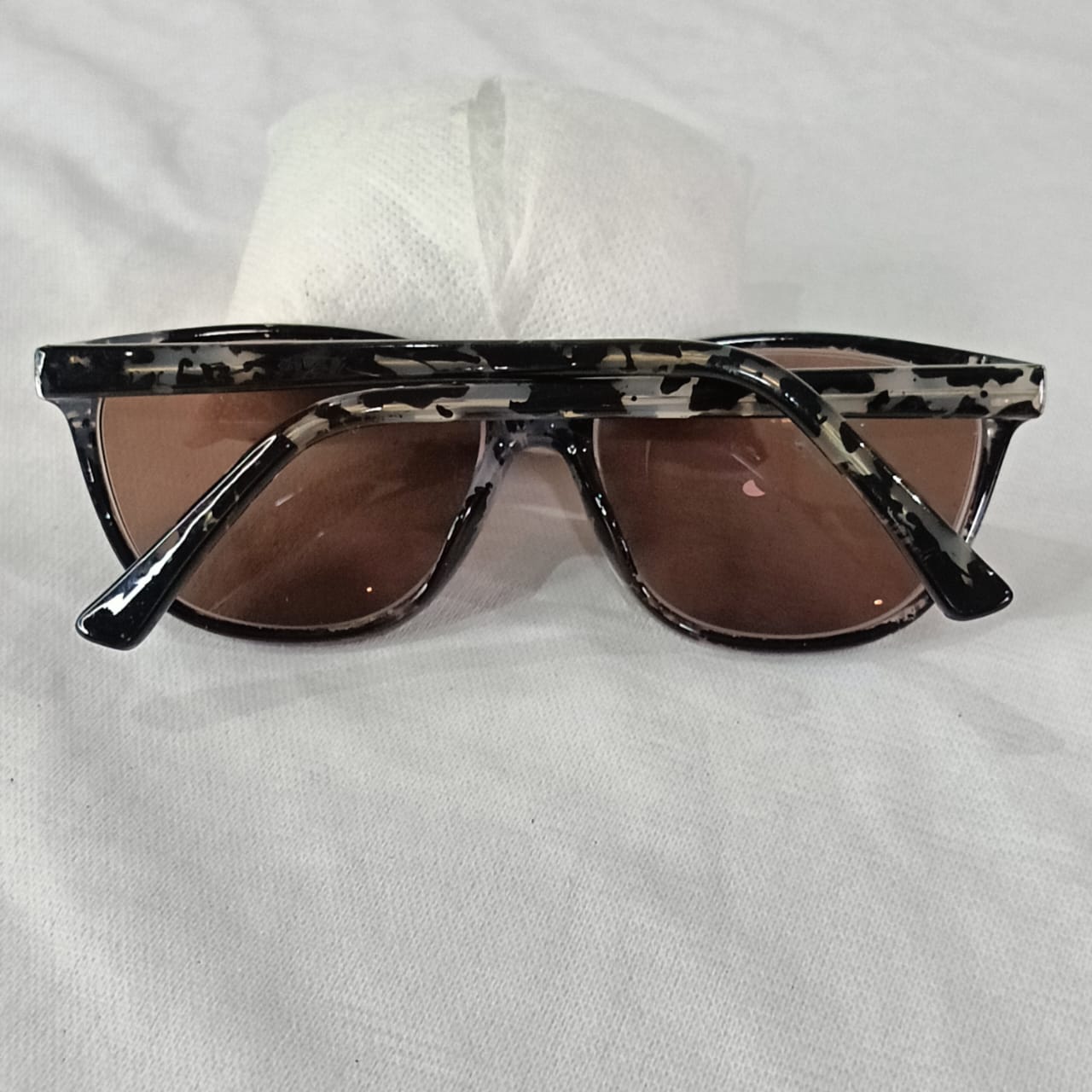 Cadre du lunette original