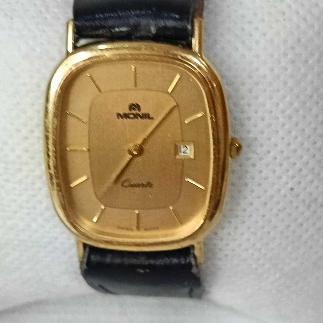 Montre monil Quartz femme original