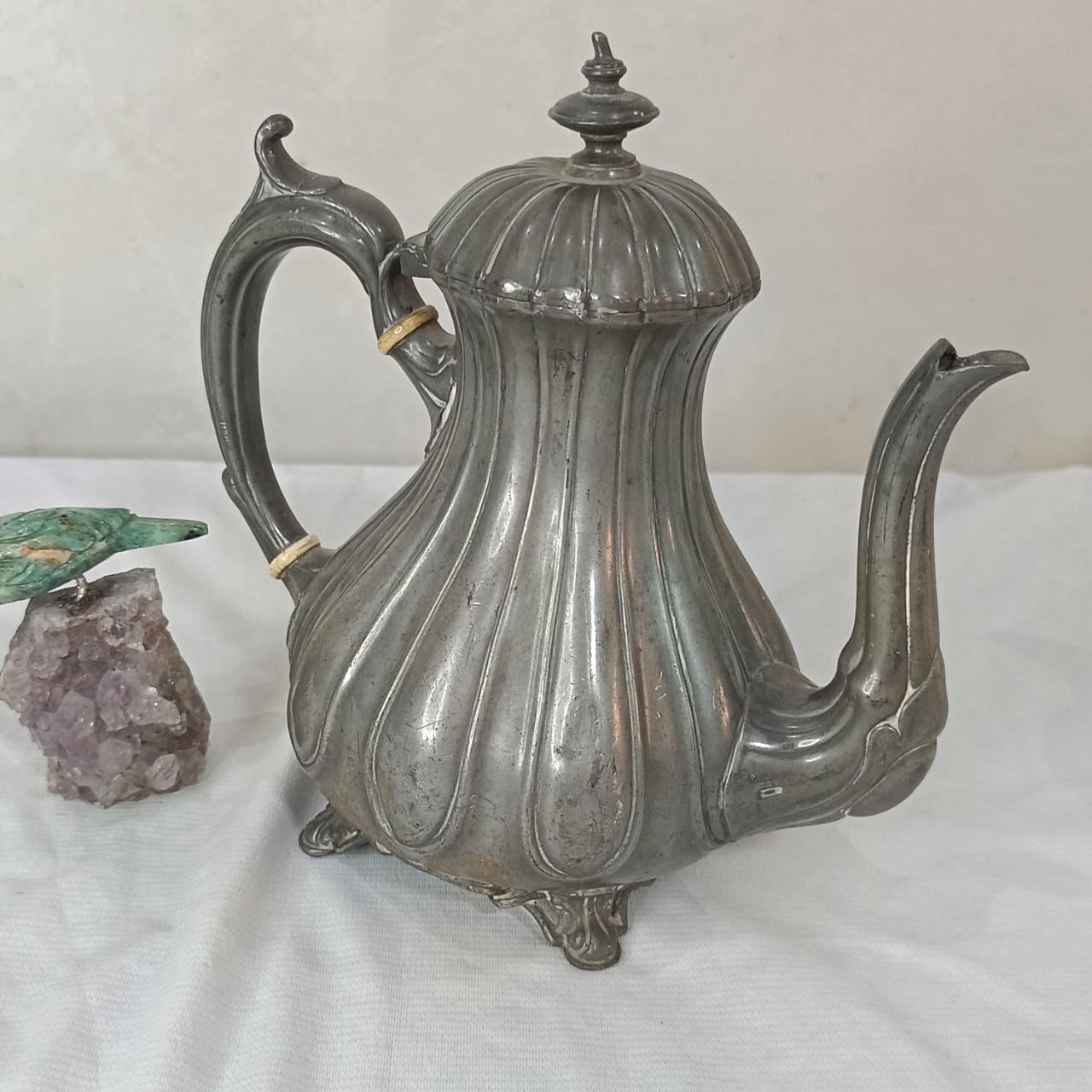 إبريق عتيق تحفة قديمة - 20cm×20cm