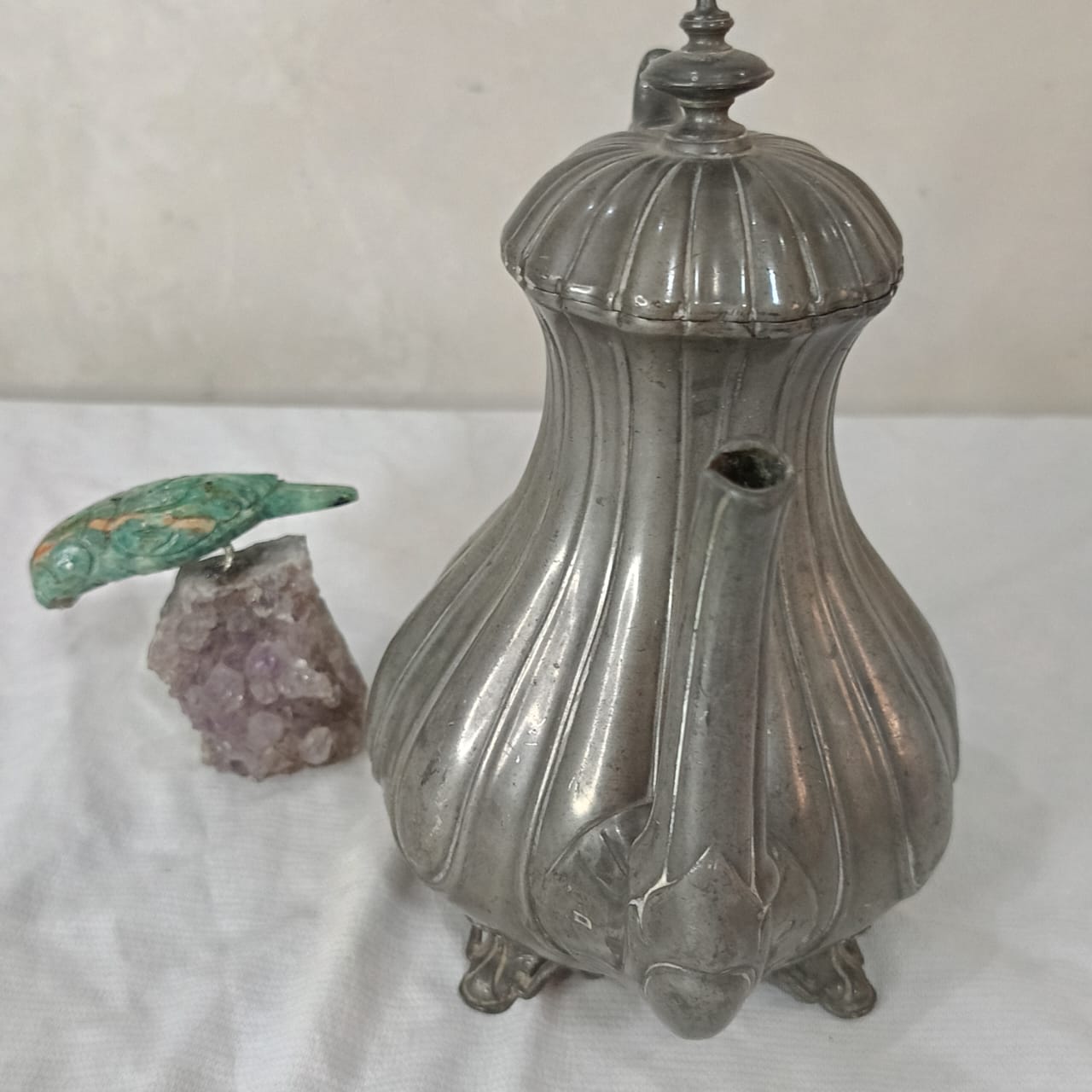 إبريق عتيق تحفة قديمة - 20cm×20cm
