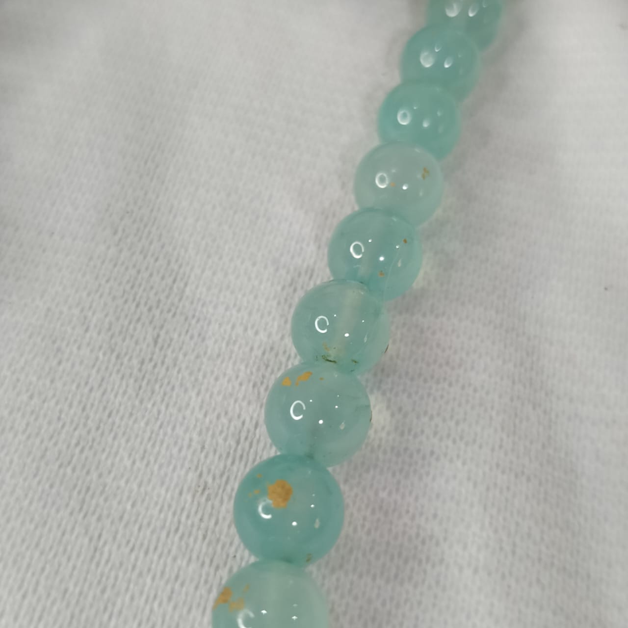 عقد تحفة بحجر طبيعي جميل - طول مغلق 20cm