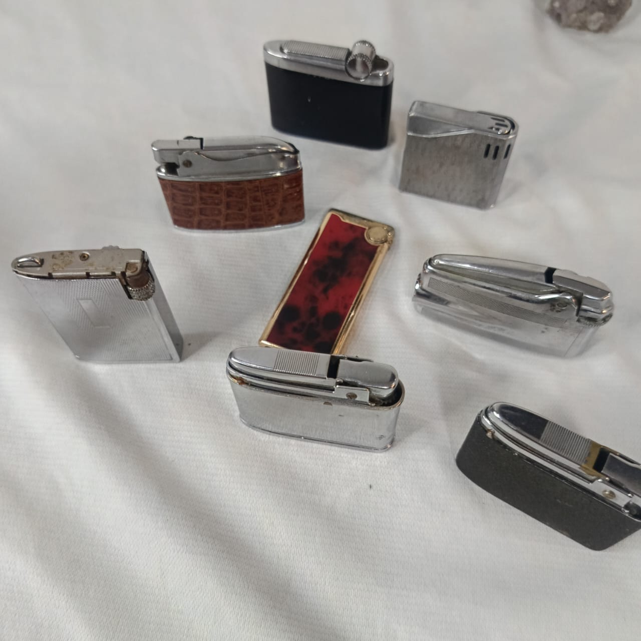 8 Briquet Vintage (عاطلة)