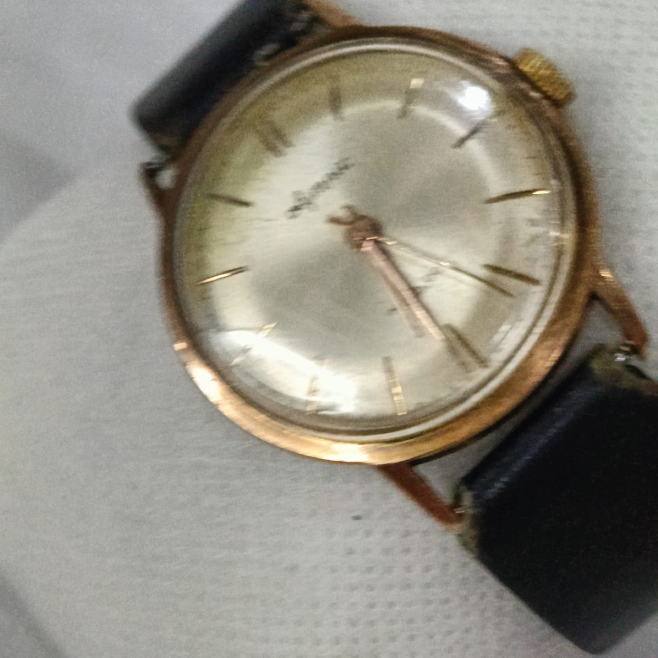 Montre Olympic mécanique vintage original