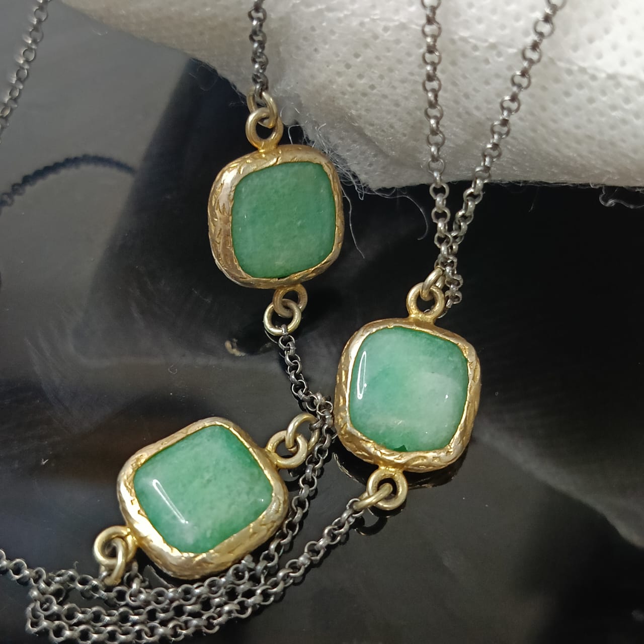 طقم فضة بحجر زمرد سلسلة وخاتم