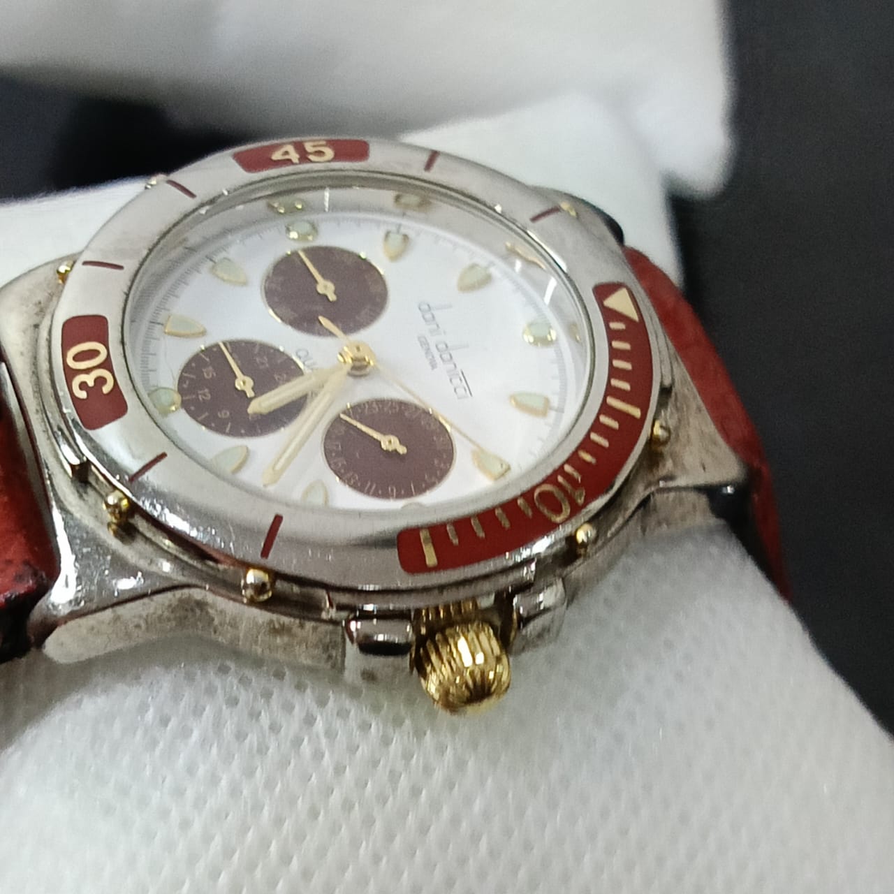 Montre dani danicci genova