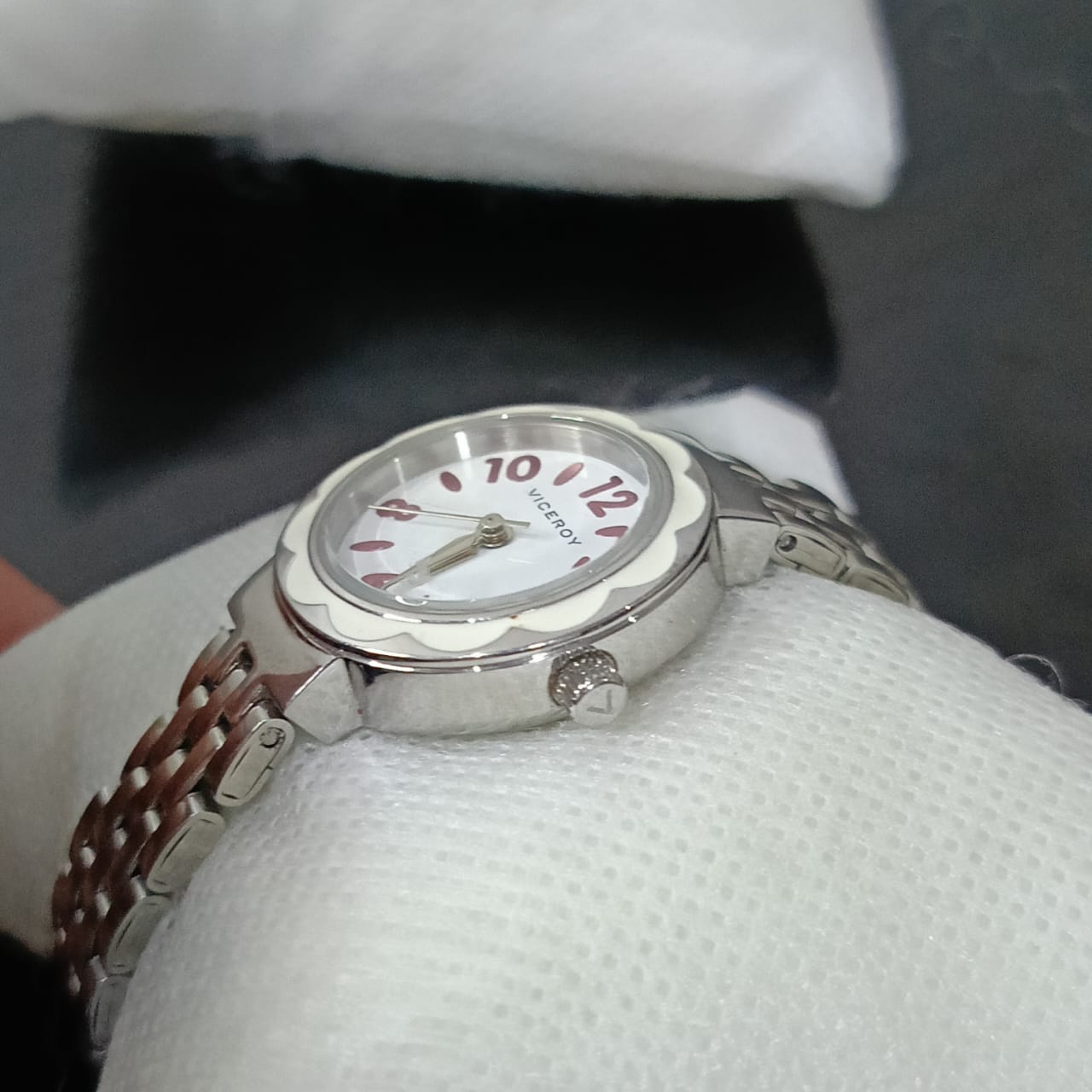 Montre viceroy femme Quartz original