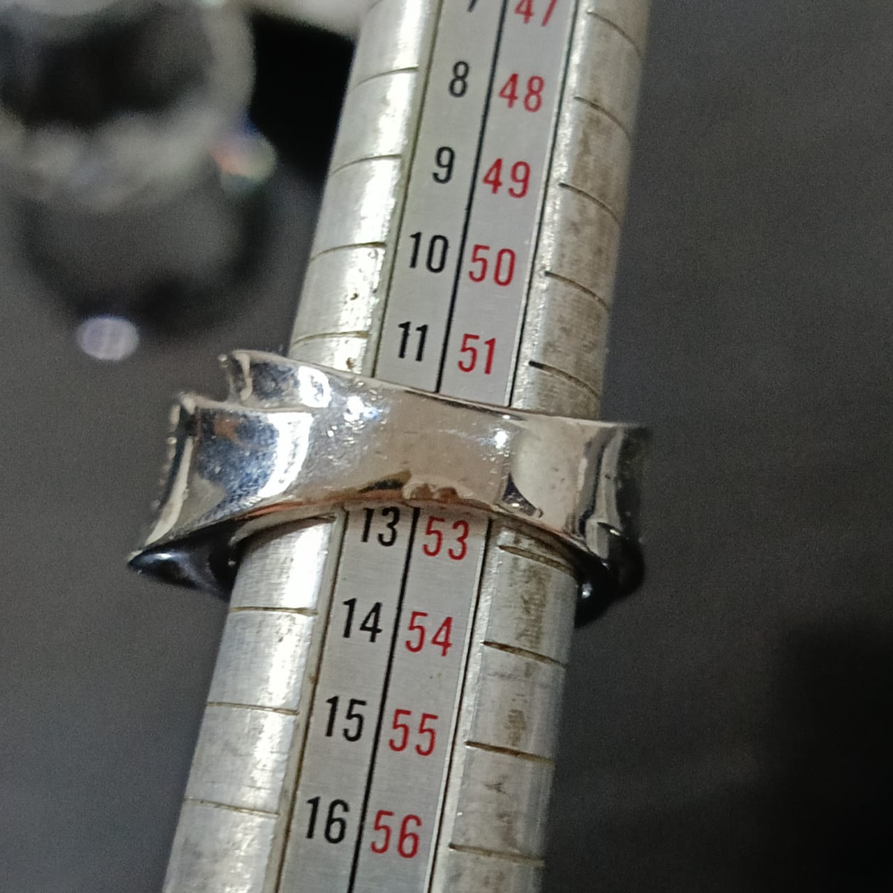 خاتم بلاكي أبيض