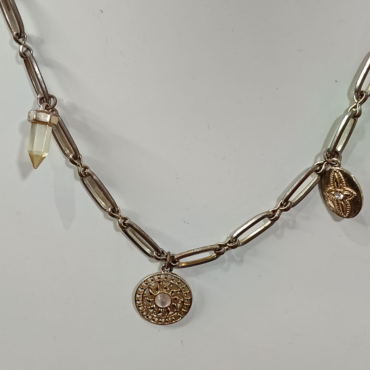 سلسلة قديمة نحاس