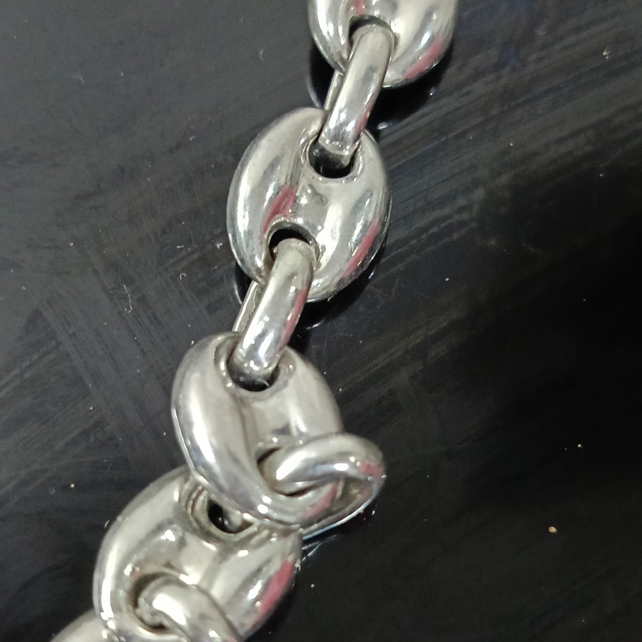 سلسلة بلاكي أبيض ثقيلة