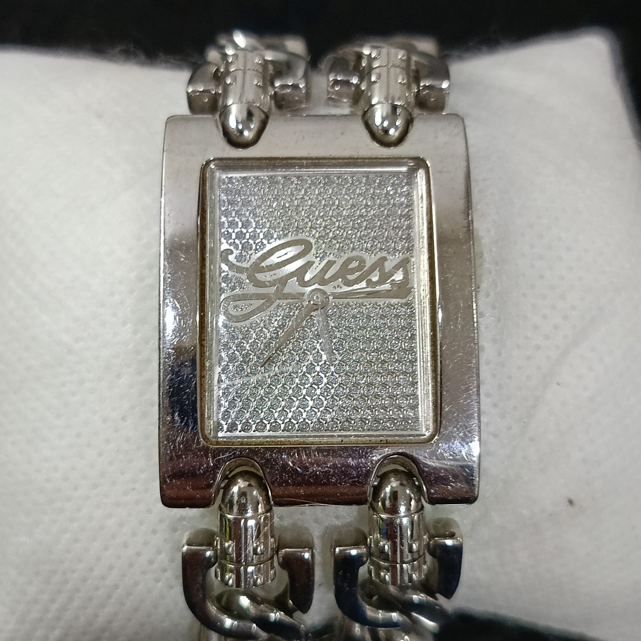 Montre Guess Femme original plaqué or Blanc