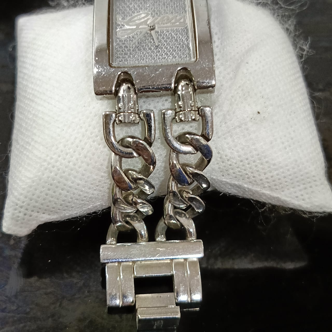 Montre Guess Femme original plaqué or Blanc