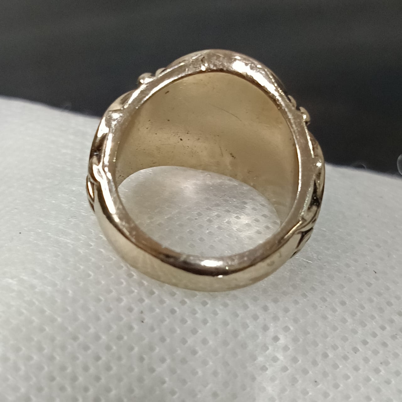 خاتم بلاكي أبيض