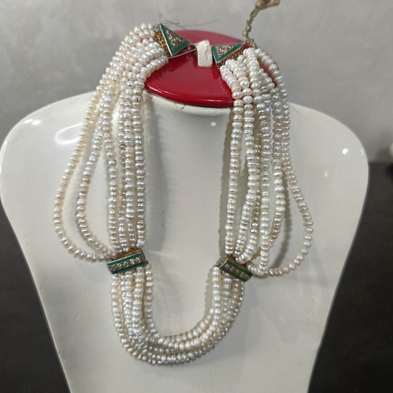 صدرية بالجوهر الحر