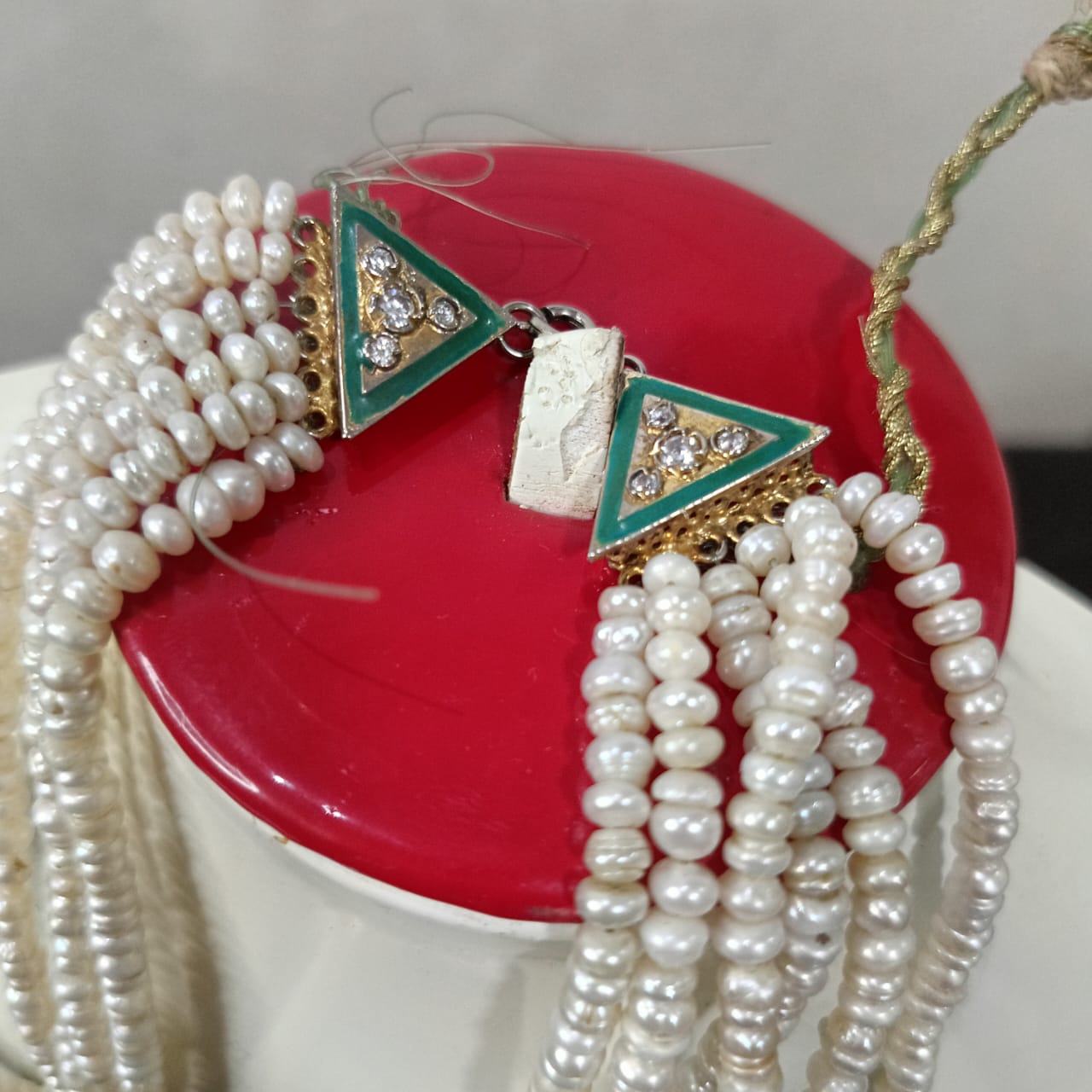 صدرية بالجوهر الحر