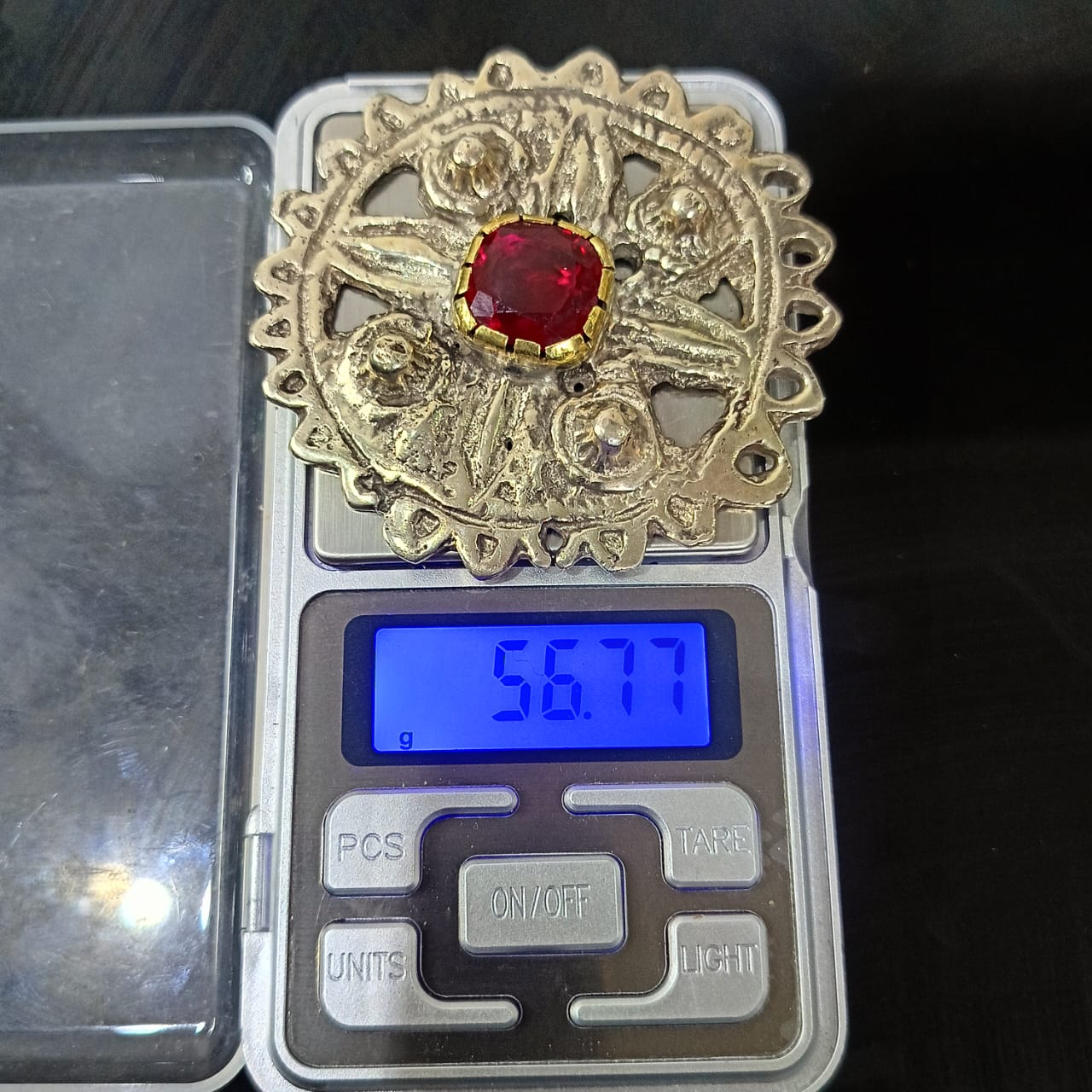 قلادة تحفة نادة فضة 800 بحجر ياقوت