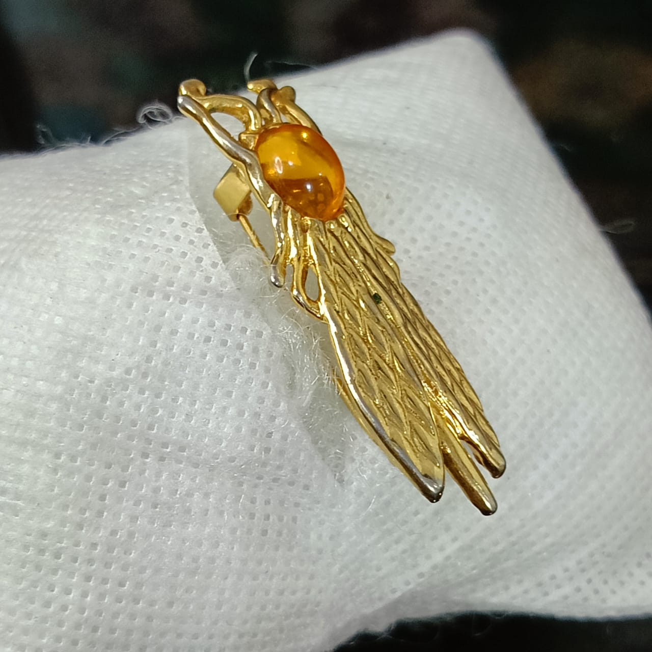 بروش بلاكي بحجر سترين