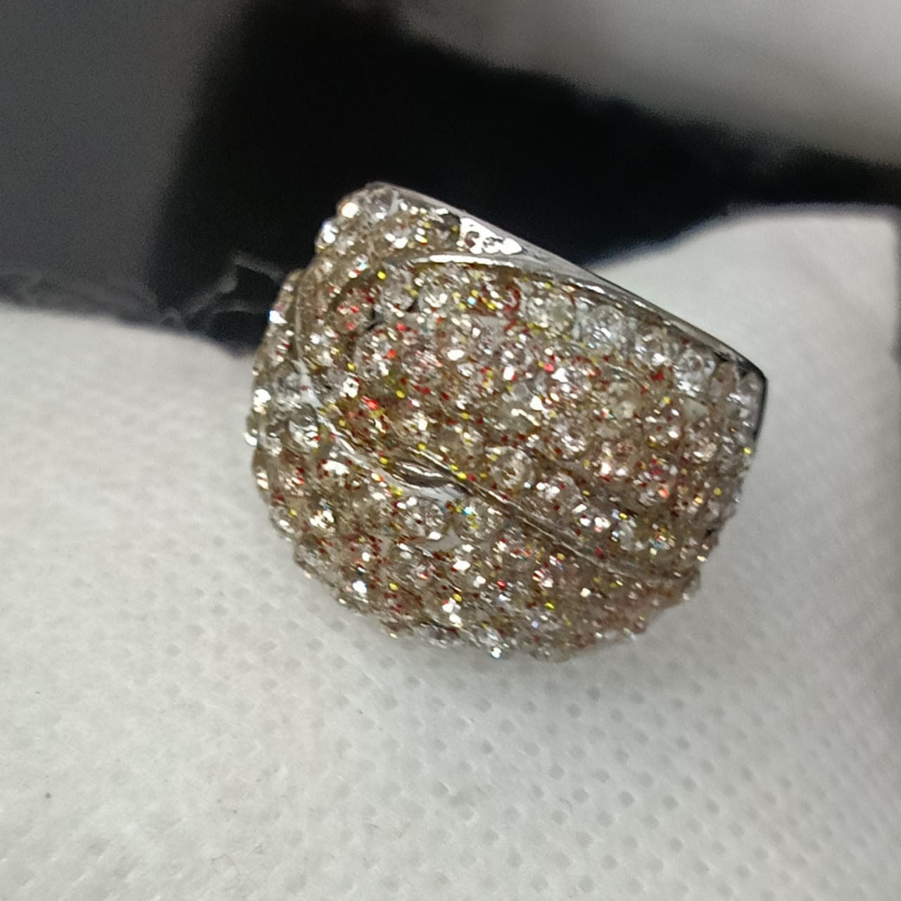 خاتم بلاكي أبيض