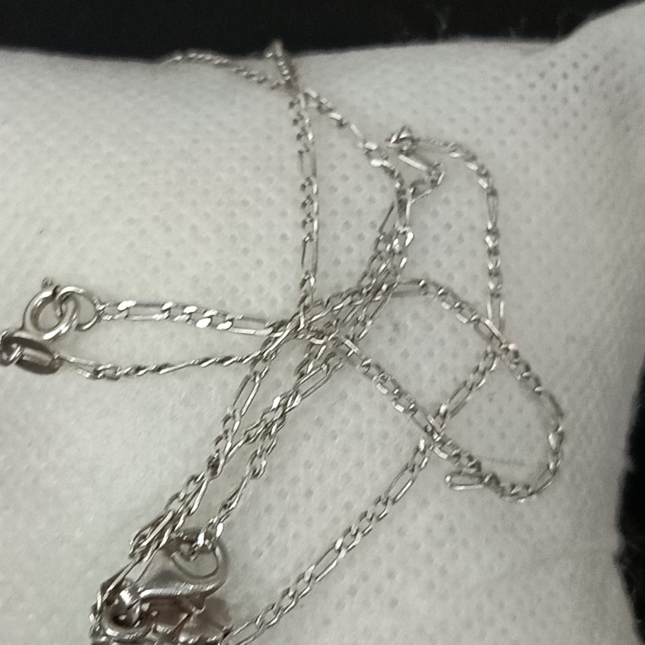 سلسلة فضة تحفة