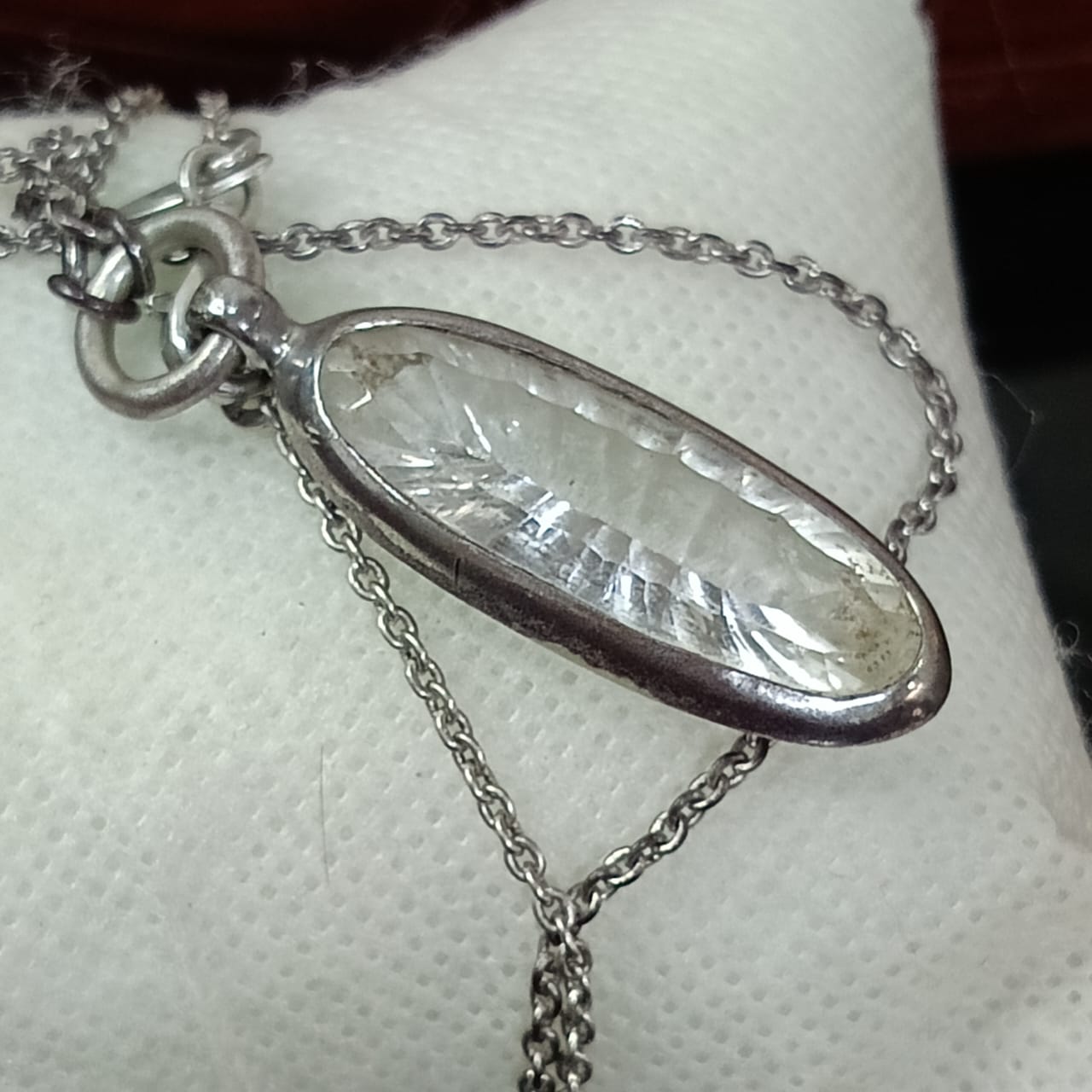 سلسلة فضة تحفة فرنسية بحجر سفير طبيعي