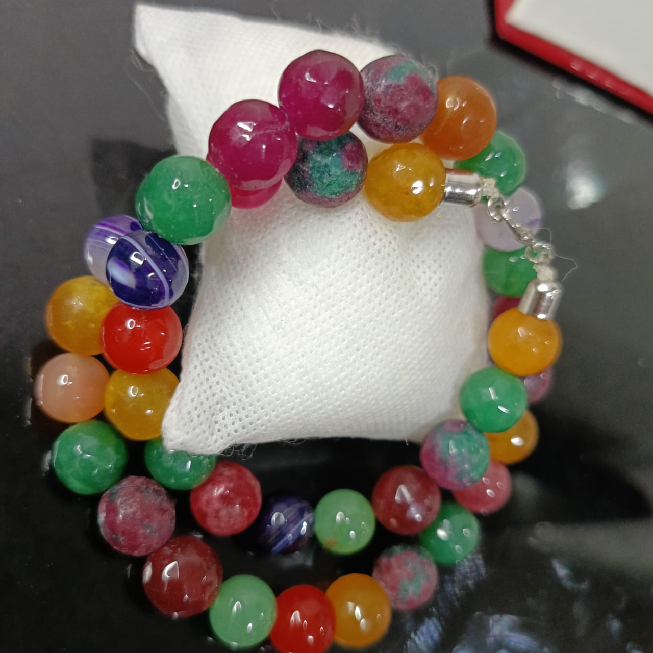 عقد تحفة بحجر  تورمالين ملون طبيعي