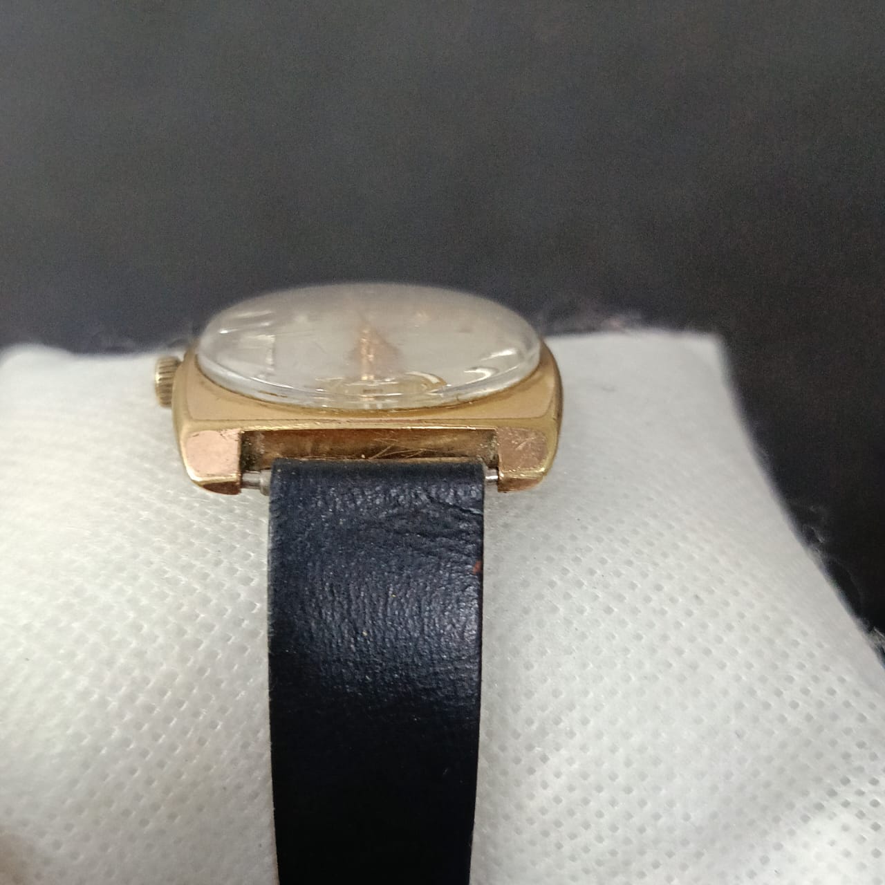 Montre jovial Suisse mécanique plaqué or vintage original