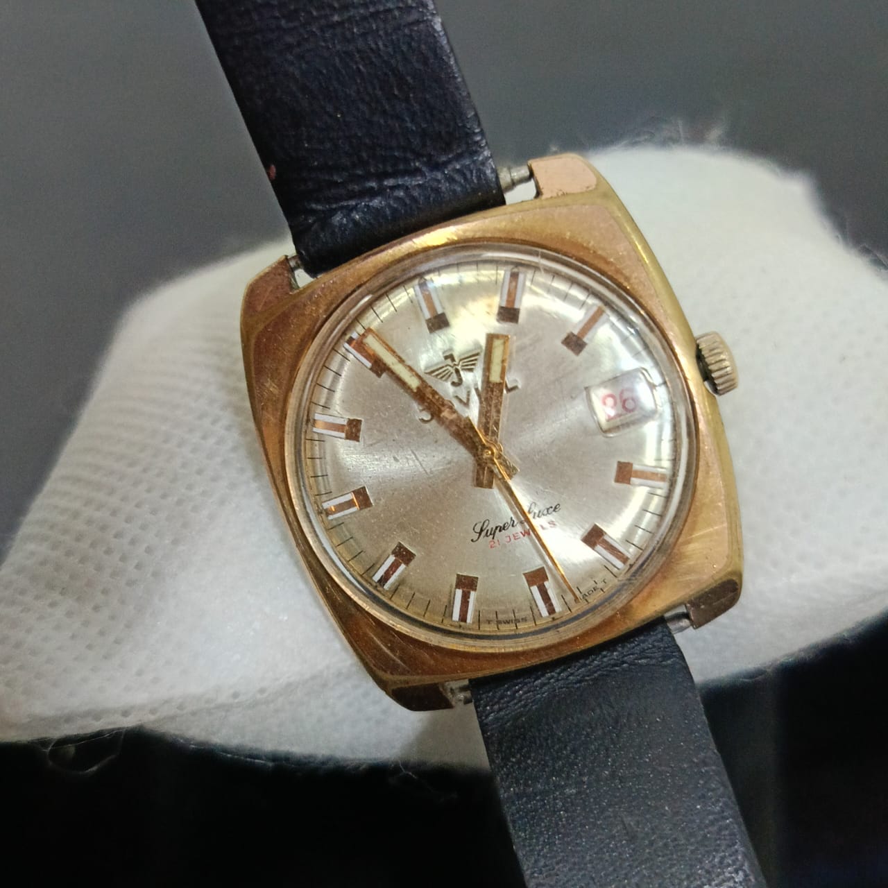 Montre jovial Suisse mécanique plaqué or vintage original