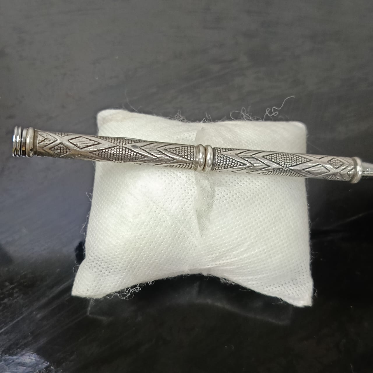 Stylo argenté antique