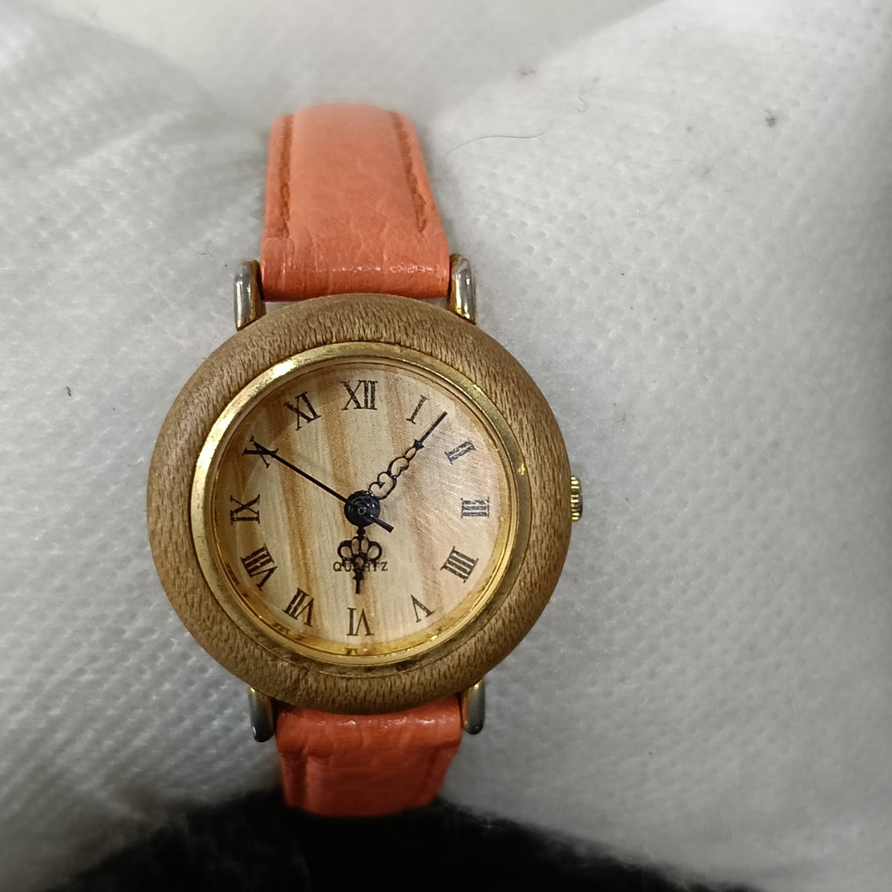 Montre femme quartz original en bois