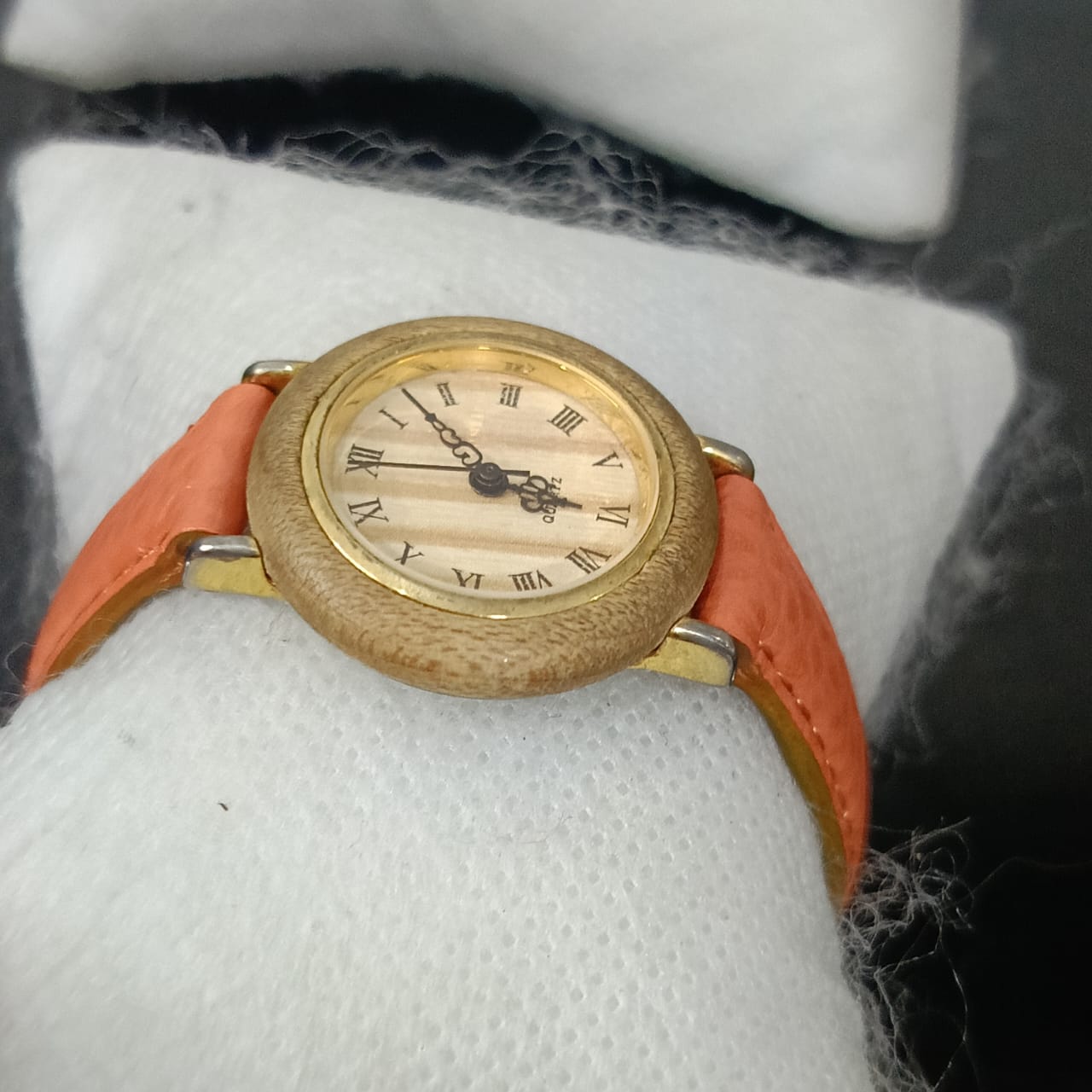 Montre femme quartz original en bois