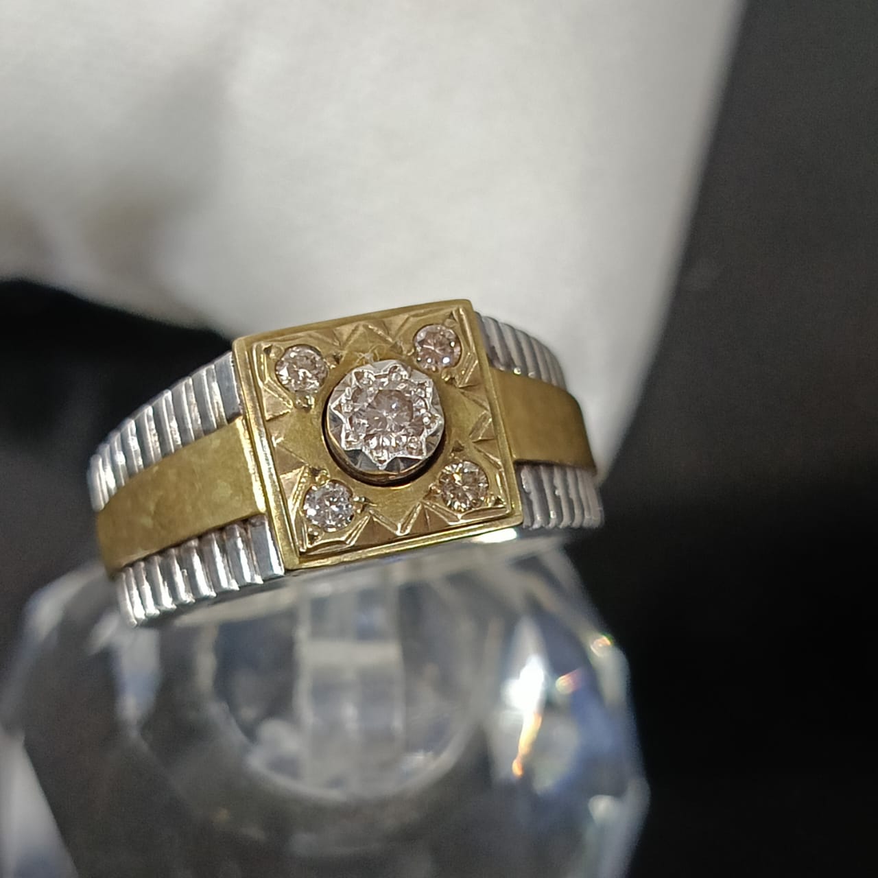 خاتم رجالي نادر تحفة فصة بحجر ماس طبيعي