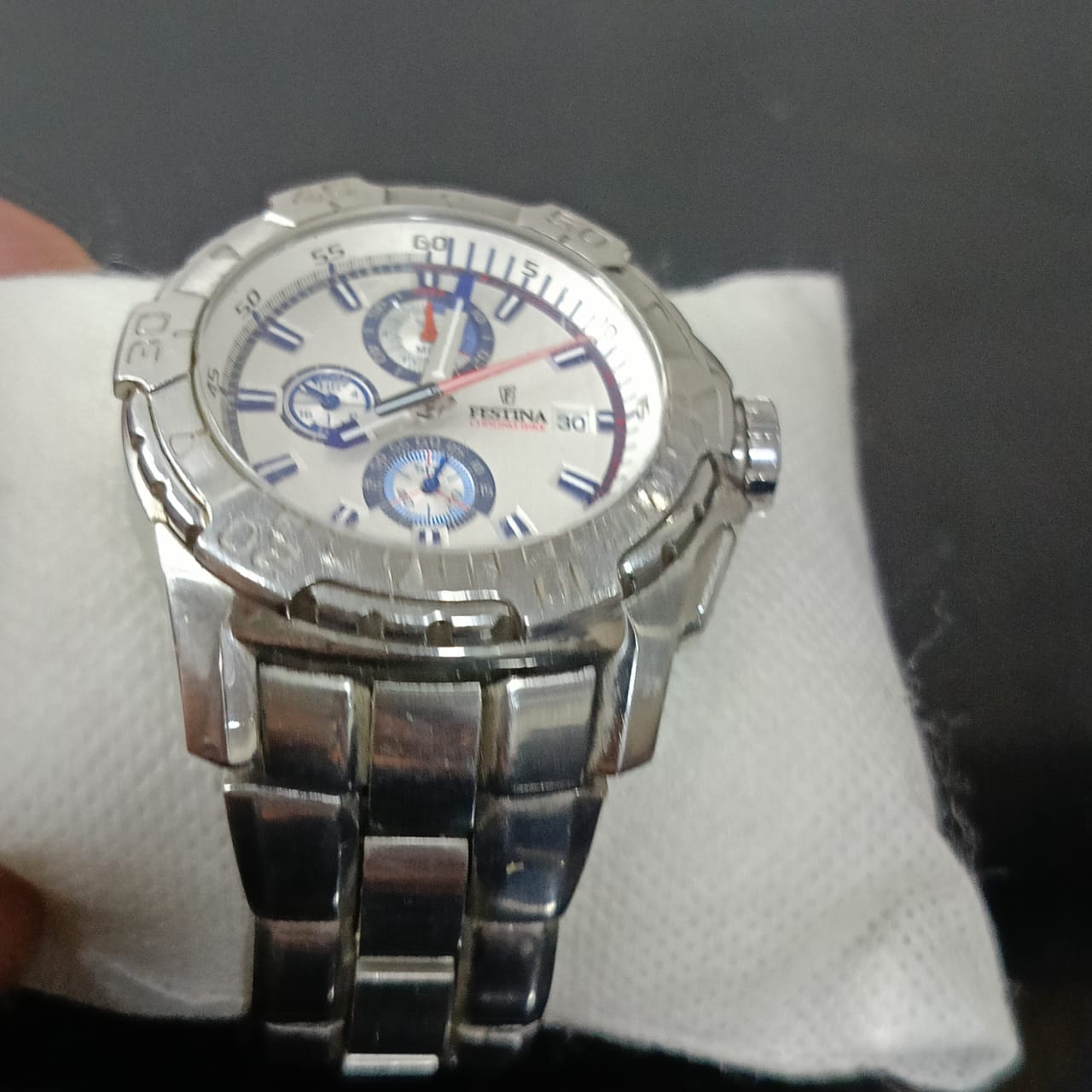 Montre Festina homme acier original