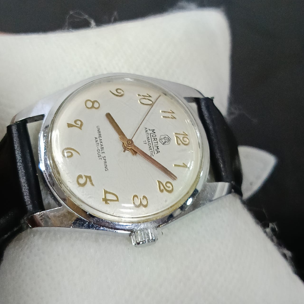 Montre mortima mécanique vintage