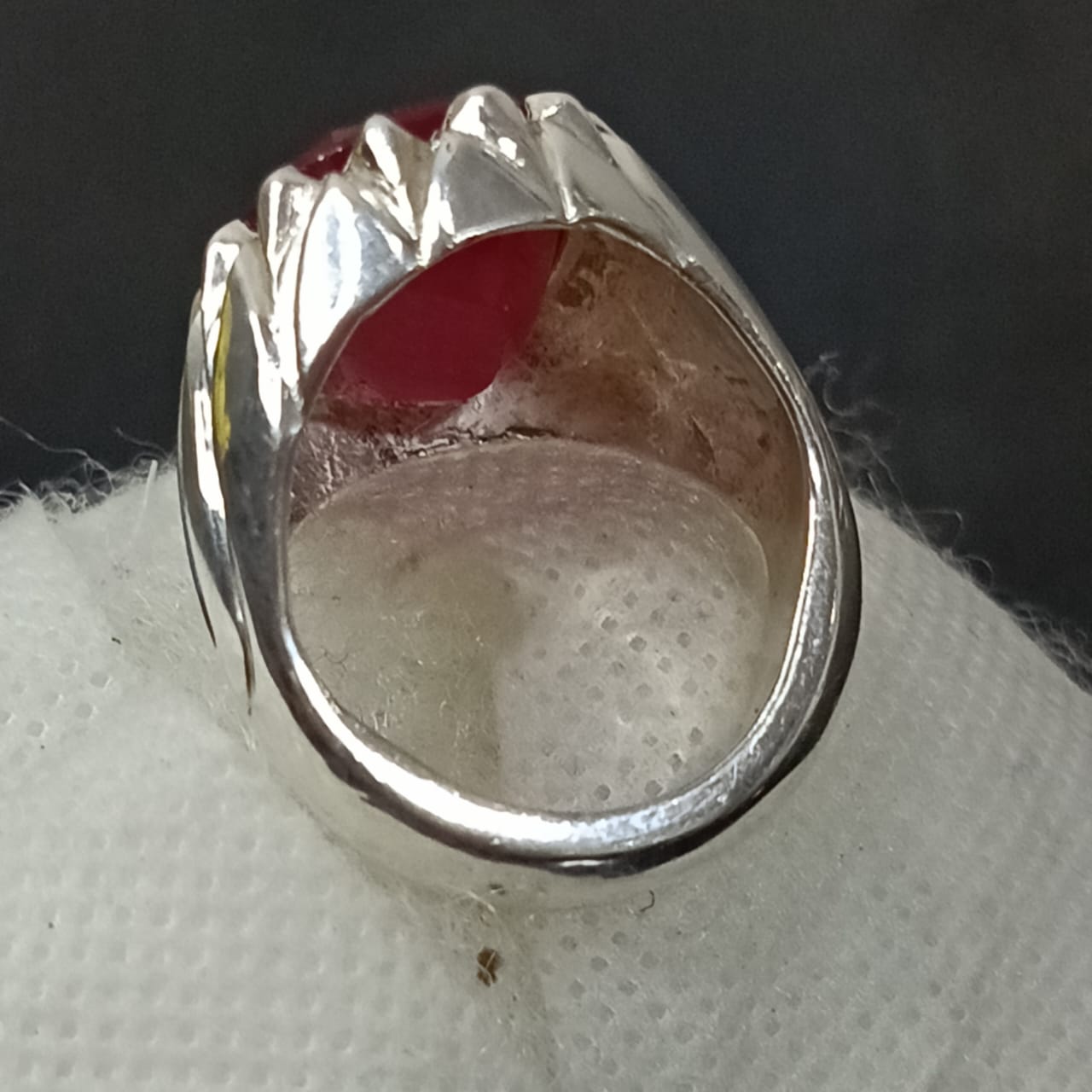 خاتم فضة تحفة بحجر ياقوت