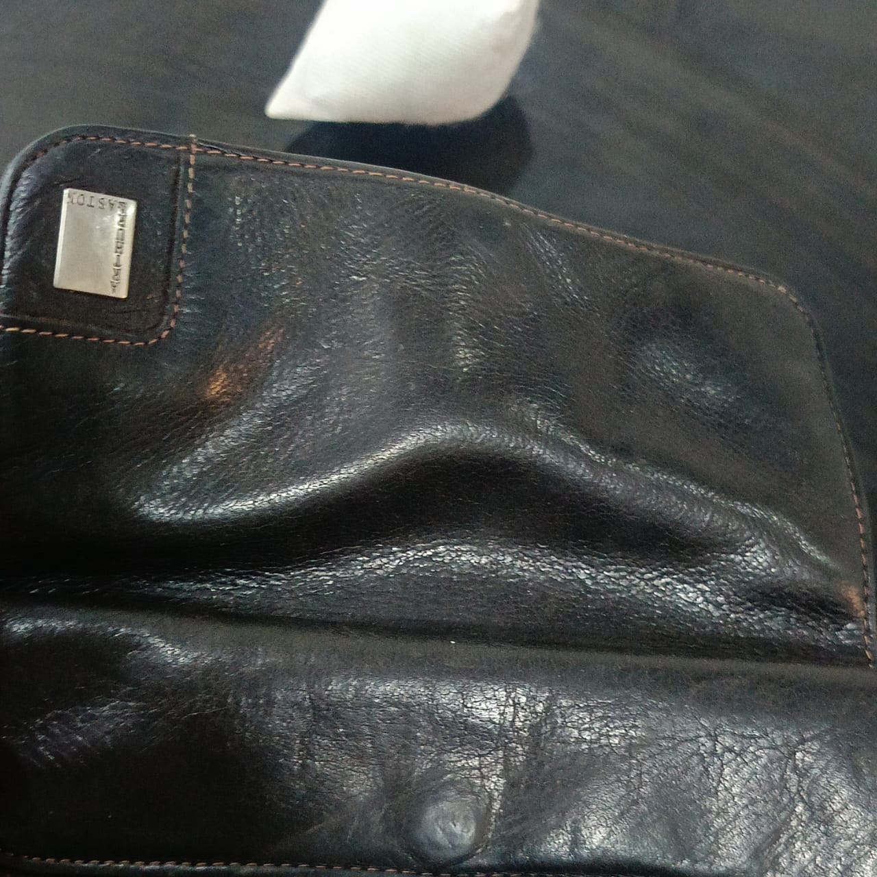 Portefeuille Arthur et Aston en cuir vintage original